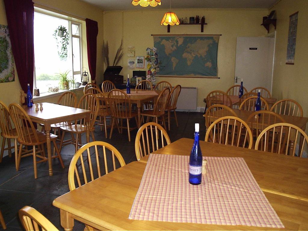 Ben Lettery Connemara Hostelゴールウェイ エクステリア 写真